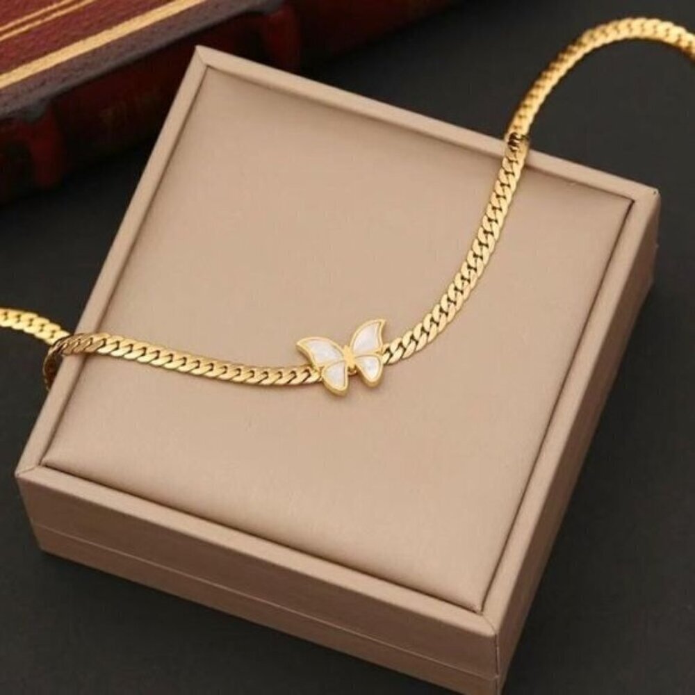 Stainless Steel 18k White Gold Plated Butterfly Chain Pendant Necklace